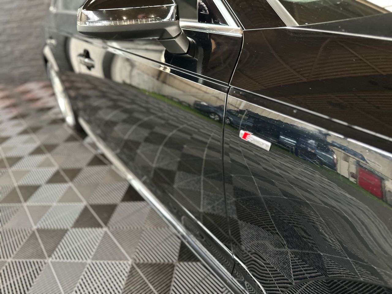 2018 AUDI A4 2018 AUDI A4