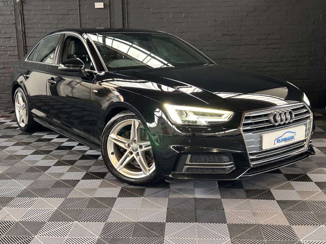 2018 AUDI A4 2018 AUDI A4