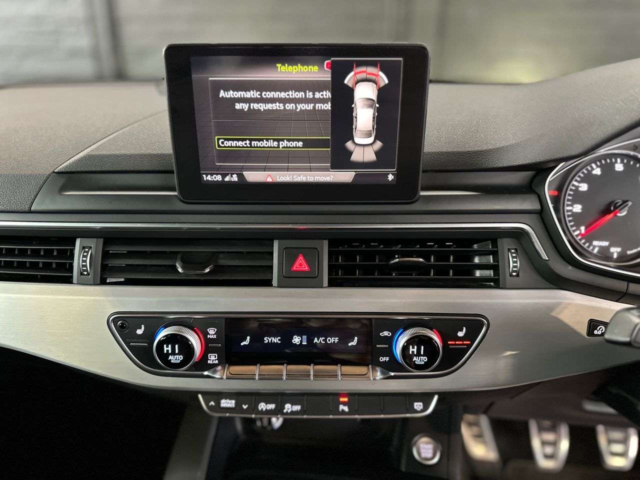 2018 AUDI A4 2018 AUDI A4