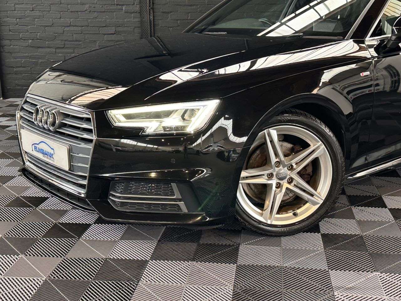2018 AUDI A4 2018 AUDI A4