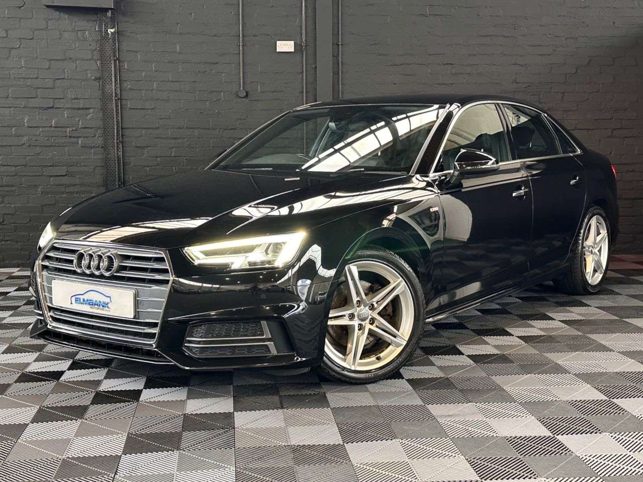 A 2018 AUDI A4 1.4 TFSI S line Saloon 4dr Petrol Manual Euro 6 (s/s) (150 ps) MANUAL - PET A 2018 AUDI A4 1.4 TFSI S line Saloon 4dr Petrol Manual Euro 6 (s/s) (150 ps) MANUAL - PET