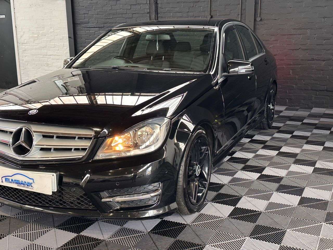 A 2013 MERCEDES-BENZ C-CLASS 2.1 C220 CDI BlueEfficiency AMG Sport Saloon 4dr Diesel G-Tronic+ Euro 5 (s A 2013 MERCEDES-BENZ C-CLASS 2.1 C220 CDI BlueEfficiency AMG Sport Saloon 4dr Diesel G-Tronic+ Euro 5 (s