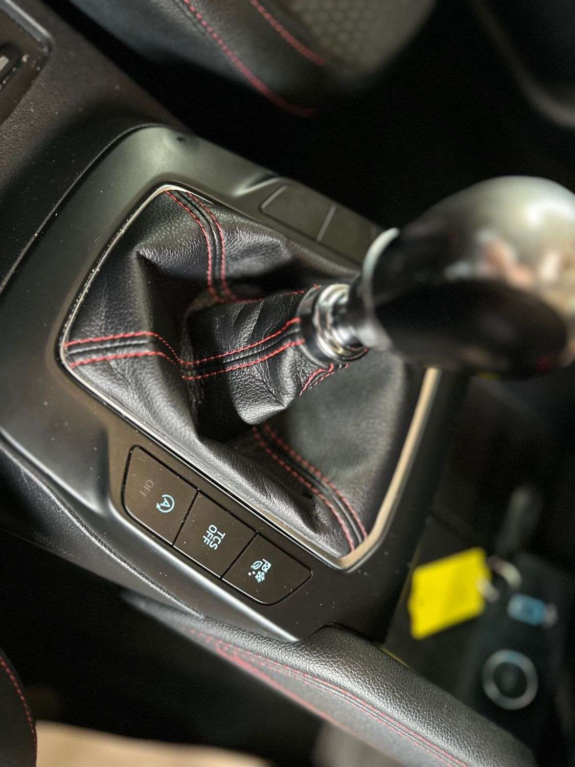 A 2018 FORD FOCUS 1.0T EcoBoost ST-Line X Hatchback 5dr Petrol Manual Euro 6 (s/s) (125 ps) F A 2018 FORD FOCUS 1.0T EcoBoost ST-Line X Hatchback 5dr Petrol Manual Euro 6 (s/s) (125 ps) F