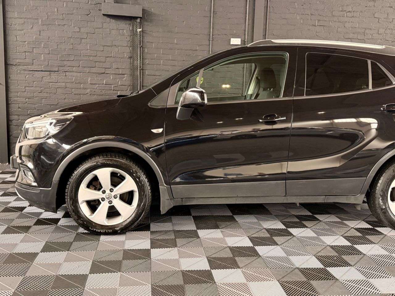 A 2019 VAUXHALL MOKKA X 1.4i Turbo ecoTEC Active SUV 5dr Petrol Manual Euro 6 (s/s) (140 ps) MANUAL A 2019 VAUXHALL MOKKA X 1.4i Turbo ecoTEC Active SUV 5dr Petrol Manual Euro 6 (s/s) (140 ps) MANUAL
