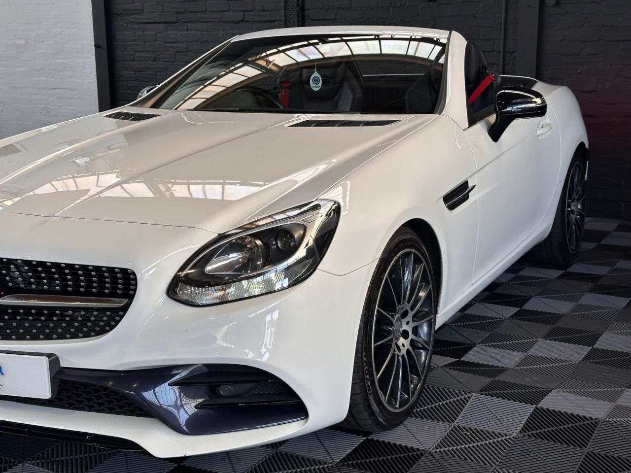 2017 MERCEDES-BENZ SLC 2017 MERCEDES-BENZ SLC