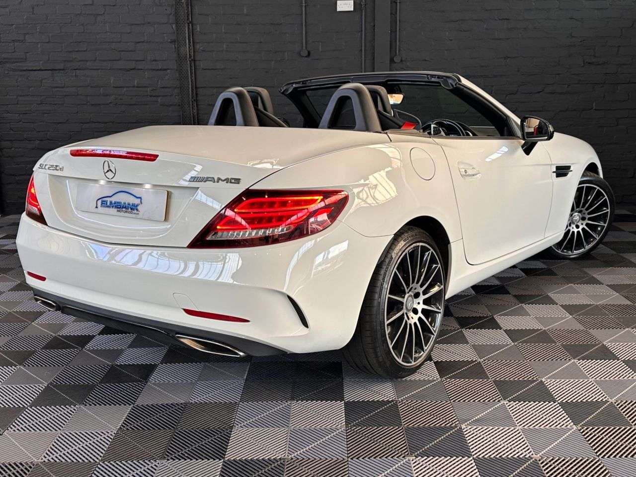2017 MERCEDES-BENZ SLC 2017 MERCEDES-BENZ SLC