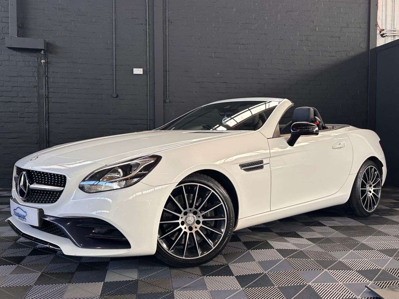 2017 MERCEDES-BENZ SLC 2017 MERCEDES-BENZ SLC