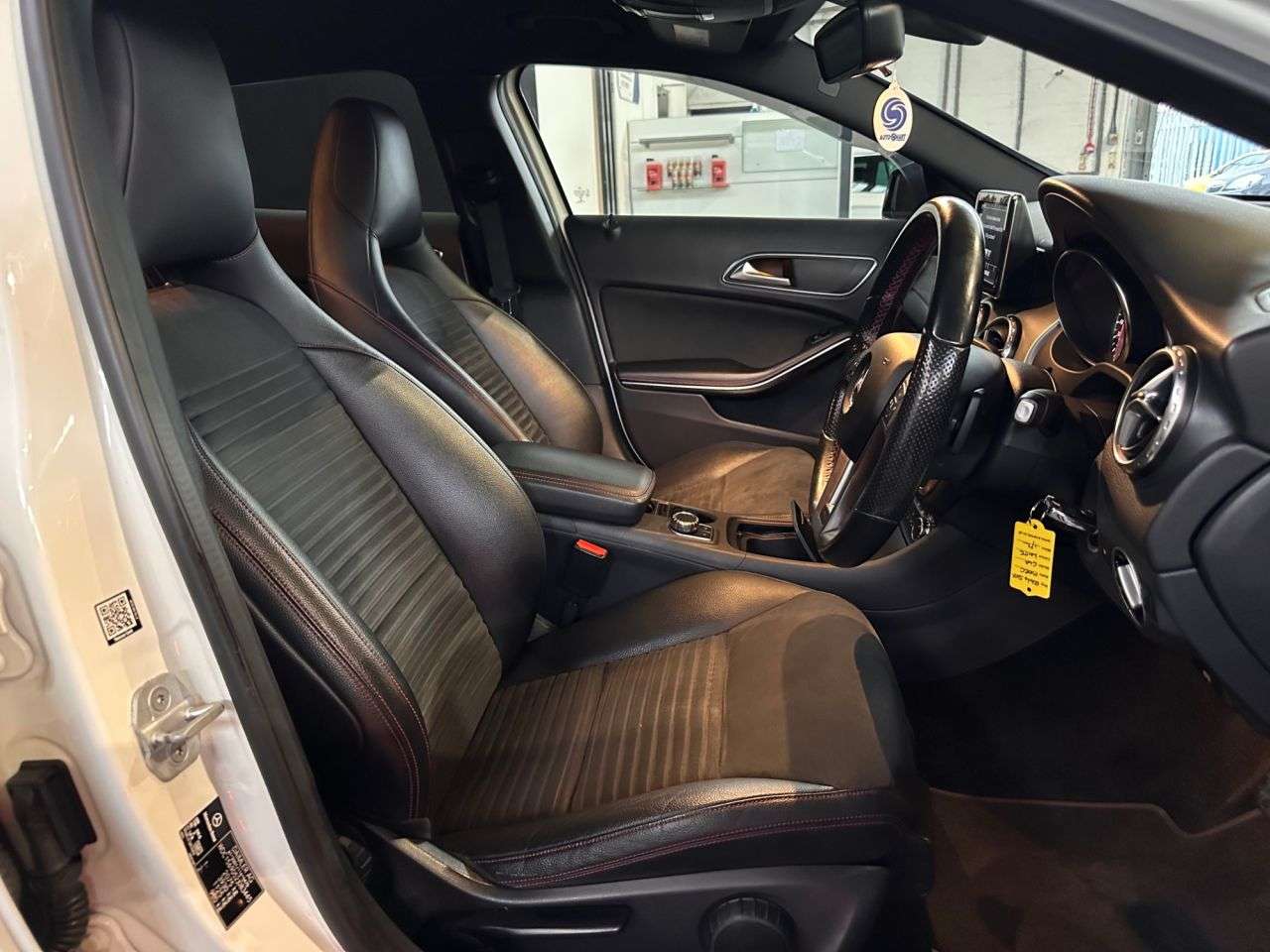 2015 MERCEDES GLA-CLASS 2015 MERCEDES GLA-CLASS