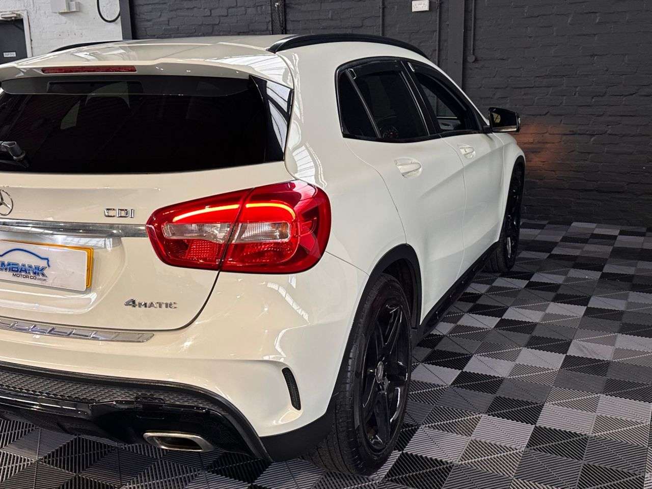 2015 MERCEDES GLA-CLASS 2015 MERCEDES GLA-CLASS