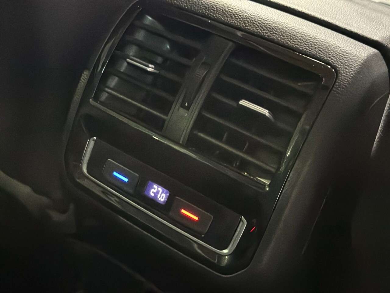 2019 VOLKSWAGEN PASSAT 2019 VOLKSWAGEN PASSAT