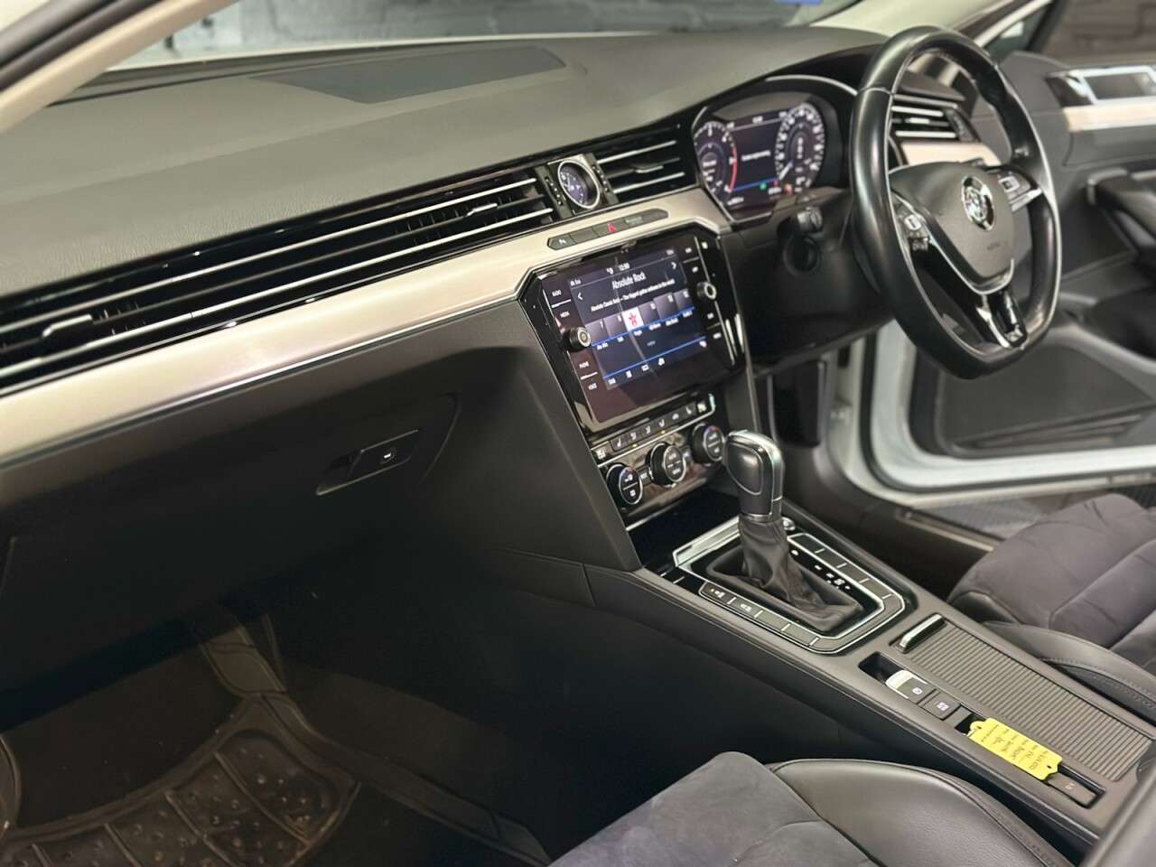 2019 VOLKSWAGEN PASSAT 2019 VOLKSWAGEN PASSAT