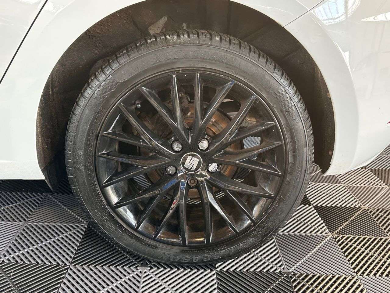 2019 SEAT LEON 2019 SEAT LEON