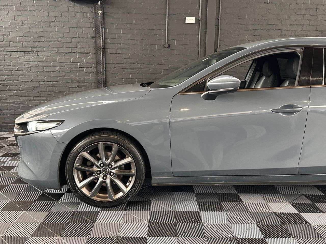 A 2019 MAZDA MAZDA3 2.0 SKYACTIV-G MHEV GT Sport Tech Hatchback 5dr Petrol Manual Euro 6 (s/s) A 2019 MAZDA MAZDA3 2.0 SKYACTIV-G MHEV GT Sport Tech Hatchback 5dr Petrol Manual Euro 6 (s/s)