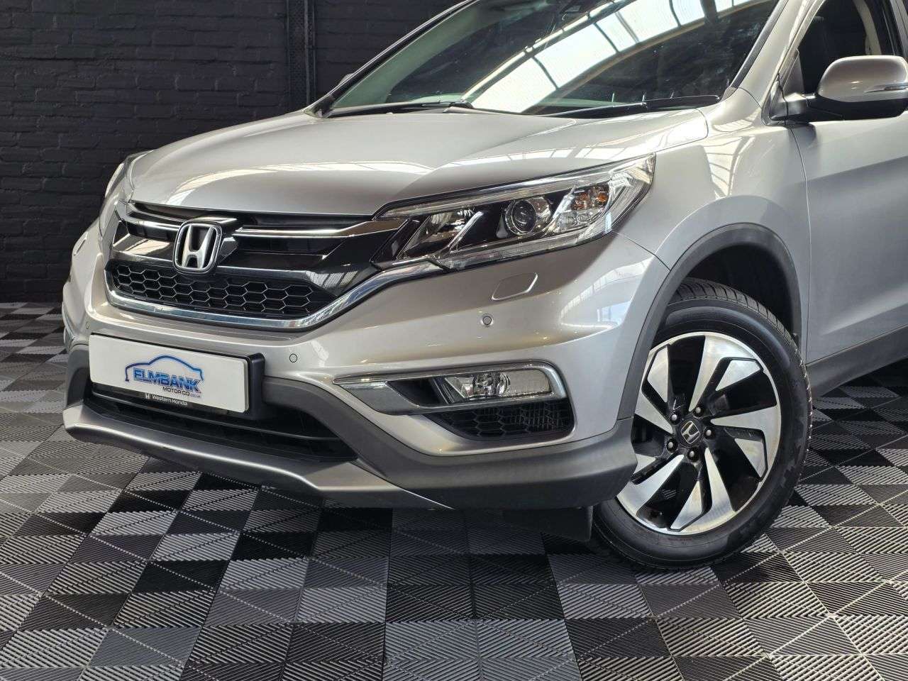A 2018 HONDA CR-V 1.6 i-DTEC EX SUV 5dr Diesel Manual 4WD Euro 6 (s/s) (160 ps) HONDA HISTORY A 2018 HONDA CR-V 1.6 i-DTEC EX SUV 5dr Diesel Manual 4WD Euro 6 (s/s) (160 ps) HONDA HISTORY