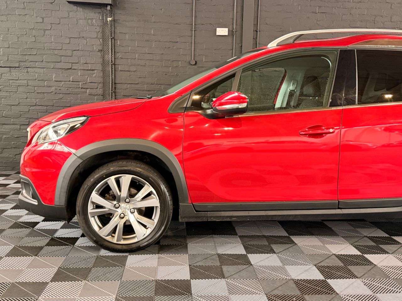 2019 PEUGEOT 2008 2019 PEUGEOT 2008
