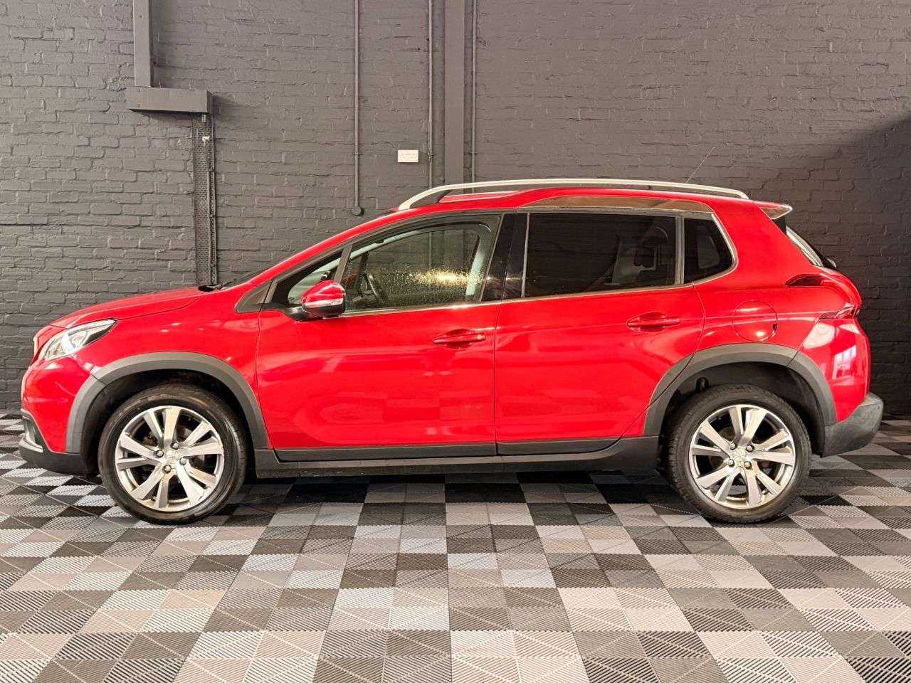 2019 PEUGEOT 2008 2019 PEUGEOT 2008
