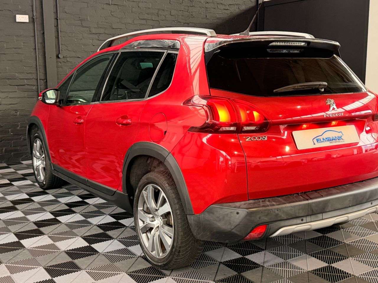2019 PEUGEOT 2008 2019 PEUGEOT 2008