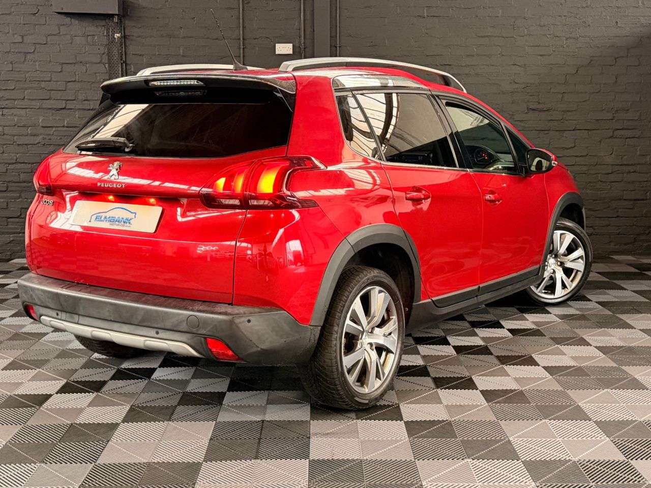 2019 PEUGEOT 2008 2019 PEUGEOT 2008