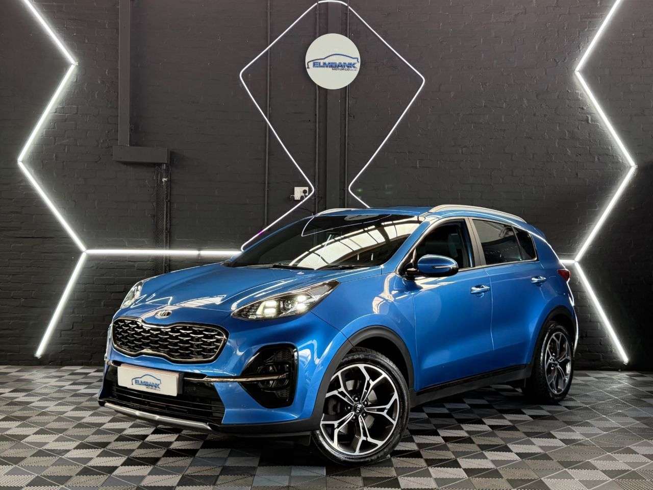A 2019 KIA SPORTAGE 1.6 CRDi GT-Line SUV 5dr Diesel DCT AWD Euro 6 (s/s) (134 bhp) LOW MILES - A 2019 KIA SPORTAGE 1.6 CRDi GT-Line SUV 5dr Diesel DCT AWD Euro 6 (s/s) (134 bhp) LOW MILES -