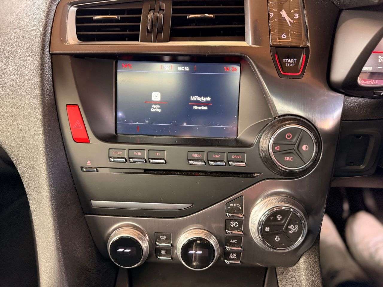 2015 DS AUTOMOBILES DS 5 2015 DS AUTOMOBILES DS 5