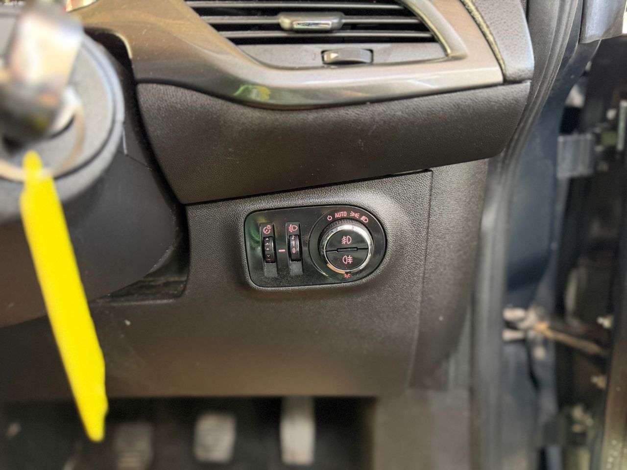 2015 VAUXHALL CORSA 2015 VAUXHALL CORSA