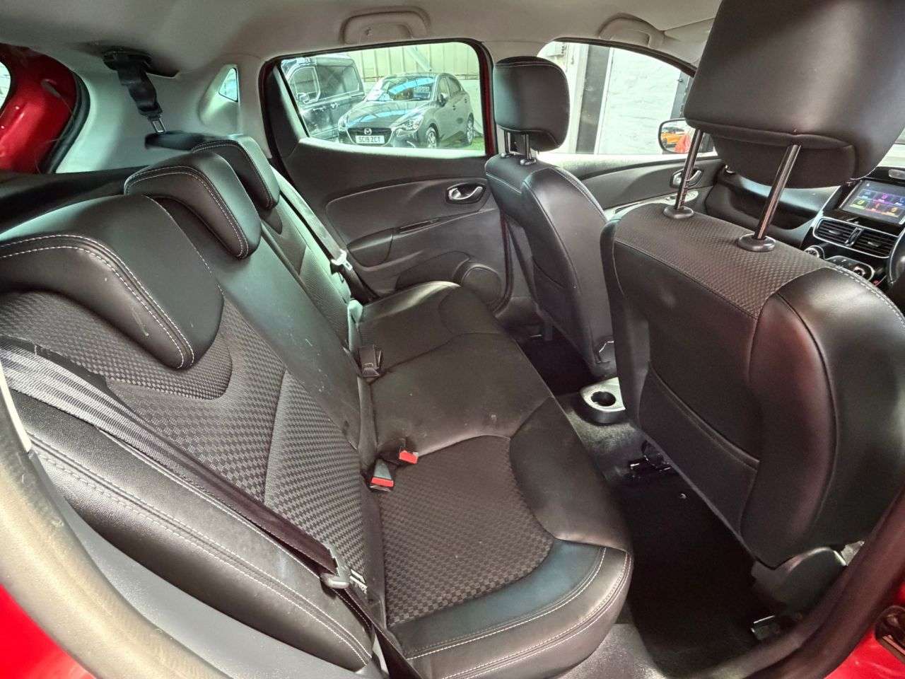 2018 RENAULT CLIO 2018 RENAULT CLIO