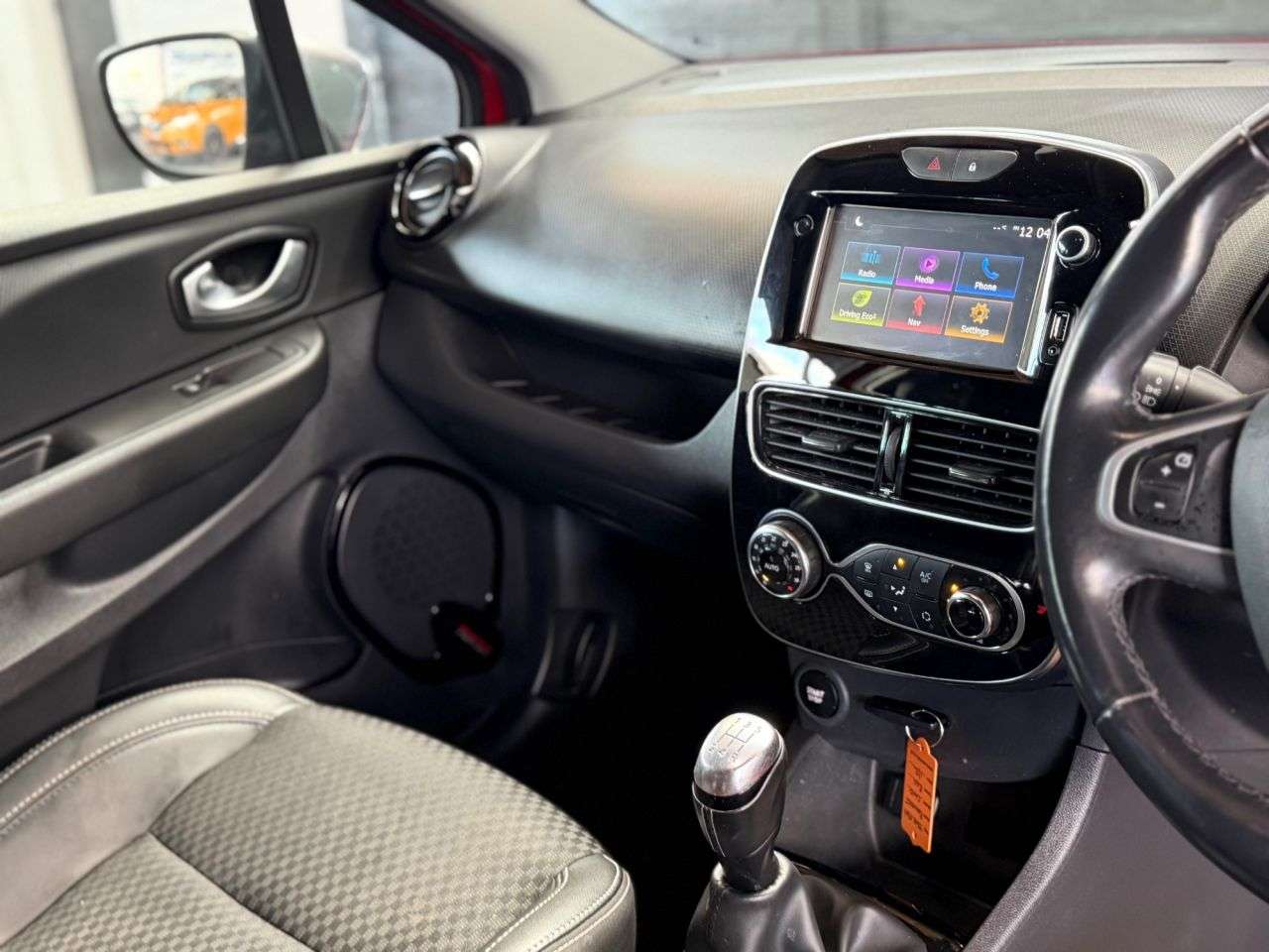2018 RENAULT CLIO 2018 RENAULT CLIO