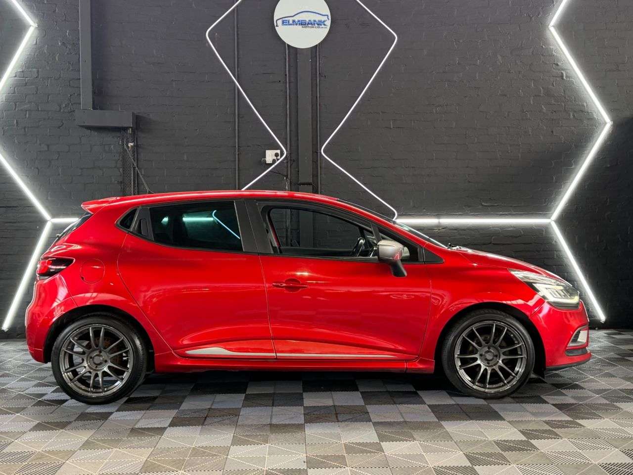 2018 RENAULT CLIO 2018 RENAULT CLIO