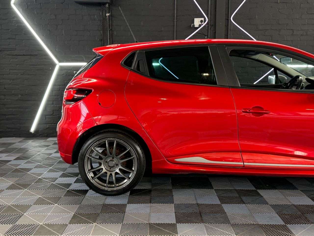 2018 RENAULT CLIO 2018 RENAULT CLIO