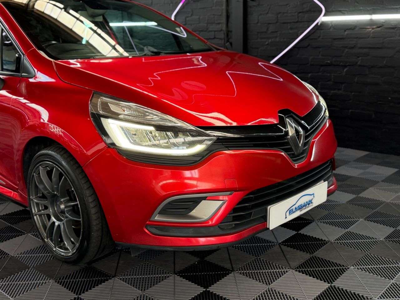 2018 RENAULT CLIO 2018 RENAULT CLIO