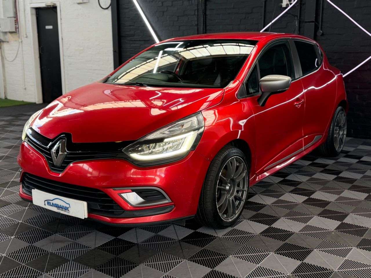 2018 RENAULT CLIO 2018 RENAULT CLIO