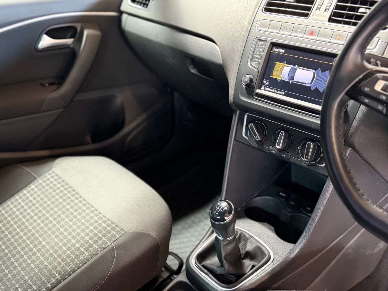 2016 VOLKSWAGEN POLO 2016 VOLKSWAGEN POLO