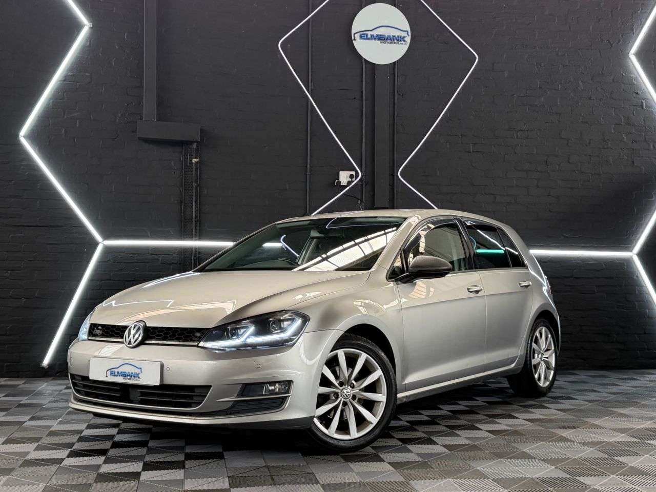 A 2014 VOLKSWAGEN GOLF 1.4 TSI BlueMotion Tech ACT GT Hatchback 5dr Petrol Manual Euro 6 (s/s) (14 A 2014 VOLKSWAGEN GOLF 1.4 TSI BlueMotion Tech ACT GT Hatchback 5dr Petrol Manual Euro 6 (s/s) (14