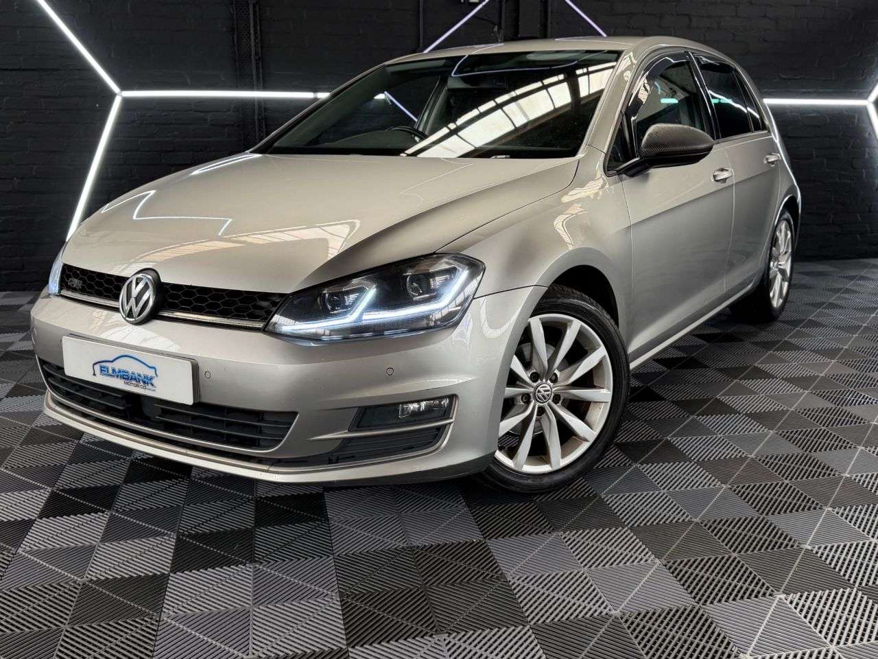 A 2014 VOLKSWAGEN GOLF 1.4 TSI BlueMotion Tech ACT GT Hatchback 5dr Petrol Manual Euro 6 (s/s) (14 A 2014 VOLKSWAGEN GOLF 1.4 TSI BlueMotion Tech ACT GT Hatchback 5dr Petrol Manual Euro 6 (s/s) (14