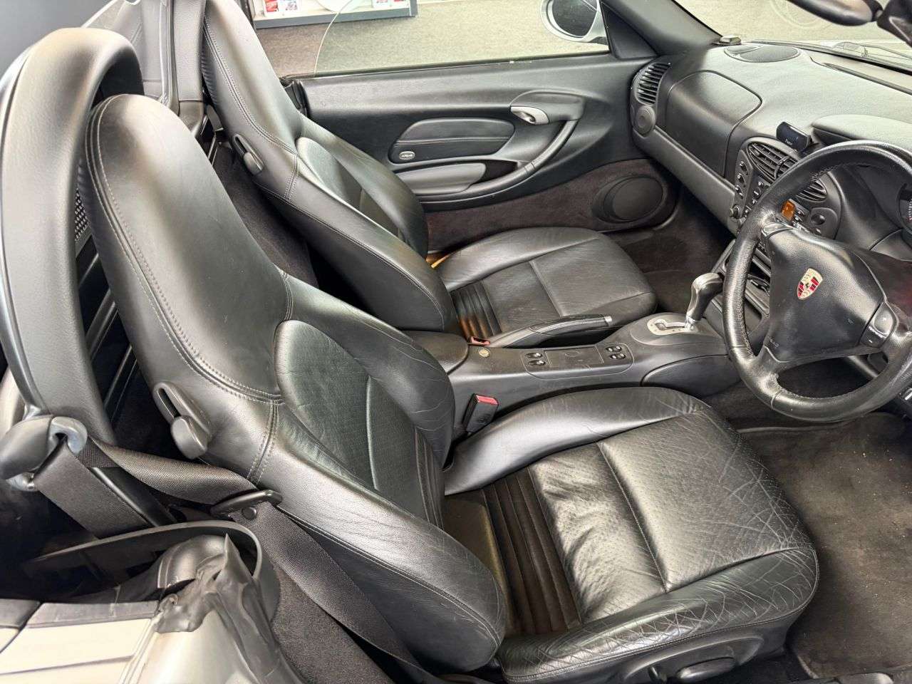 A 2002 PORSCHE BOXSTER 2.7 986 Convertible 2dr Petrol Manual (245 g/km, 220 bhp) EXCELLENT PORSCHE A 2002 PORSCHE BOXSTER 2.7 986 Convertible 2dr Petrol Manual (245 g/km, 220 bhp) EXCELLENT PORSCHE