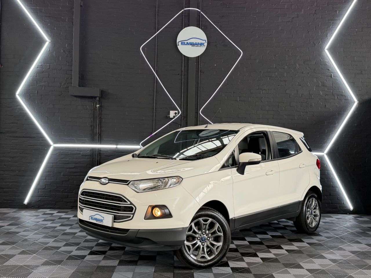 A 2015 FORD ECOSPORT 1.0T EcoBoost Zetec SUV 5dr Petrol Manual 2WD Euro 6 (s/s) (125 ps) GREAT V A 2015 FORD ECOSPORT 1.0T EcoBoost Zetec SUV 5dr Petrol Manual 2WD Euro 6 (s/s) (125 ps) GREAT V