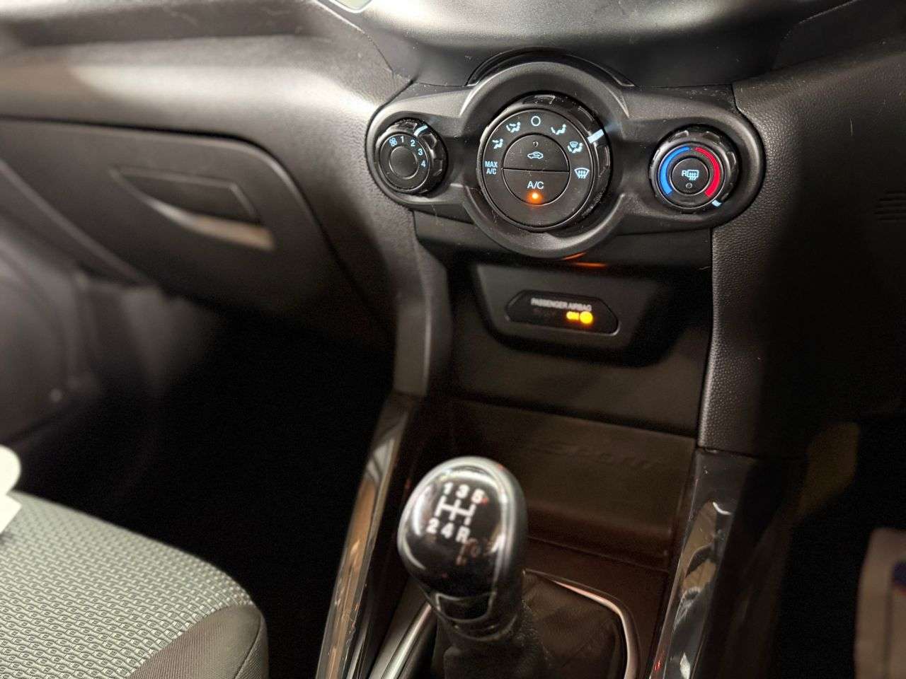 2015 FORD ECOSPORT 2015 FORD ECOSPORT