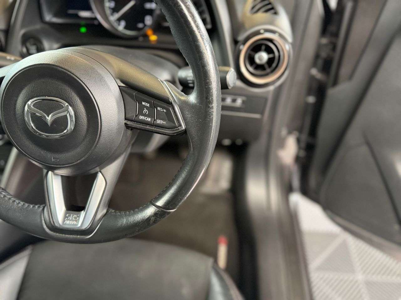 2019 MAZDA MAZDA2 2019 MAZDA MAZDA2