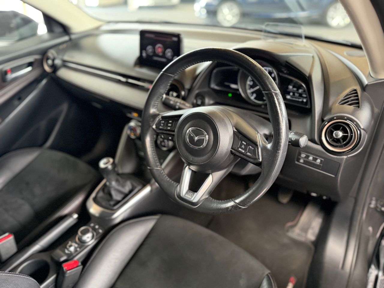 2019 MAZDA MAZDA2 2019 MAZDA MAZDA2