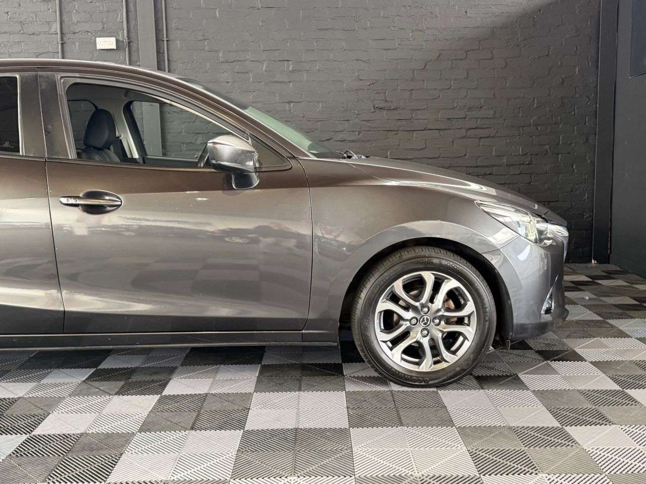 2019 MAZDA MAZDA2 2019 MAZDA MAZDA2