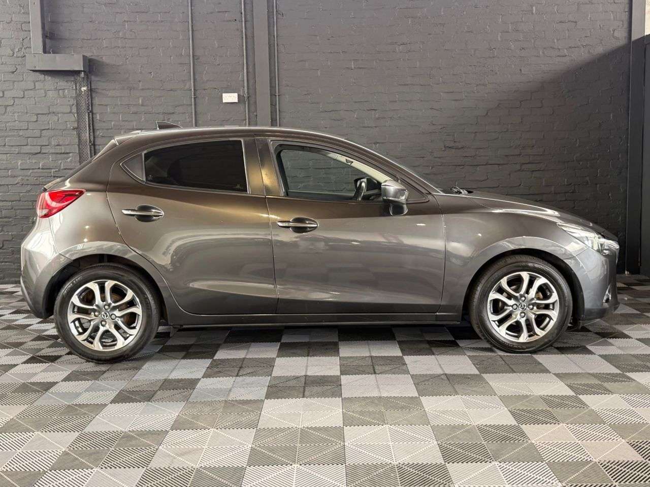 2019 MAZDA MAZDA2 2019 MAZDA MAZDA2