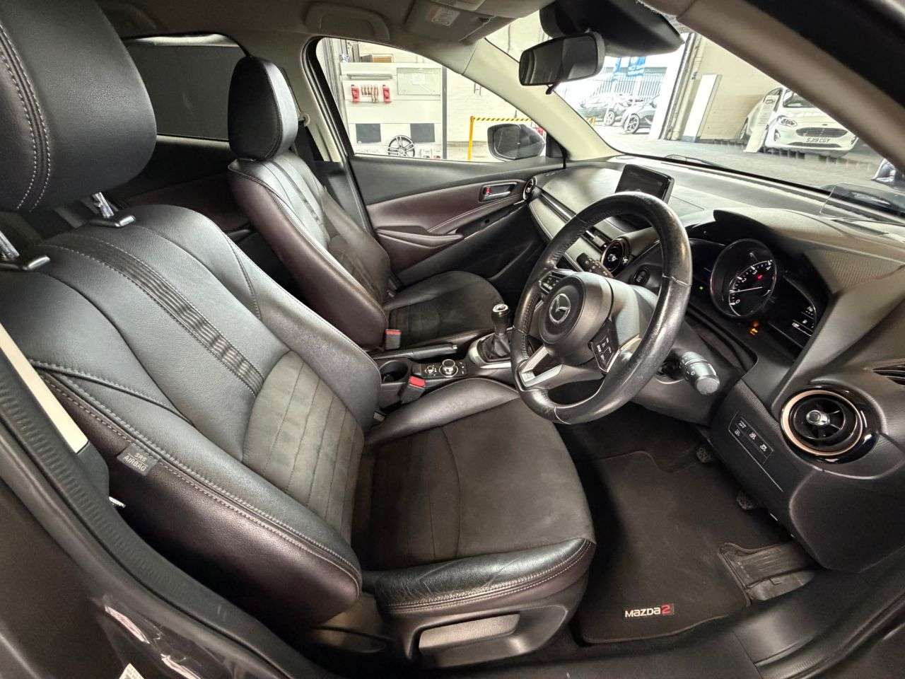 2019 MAZDA MAZDA2 2019 MAZDA MAZDA2