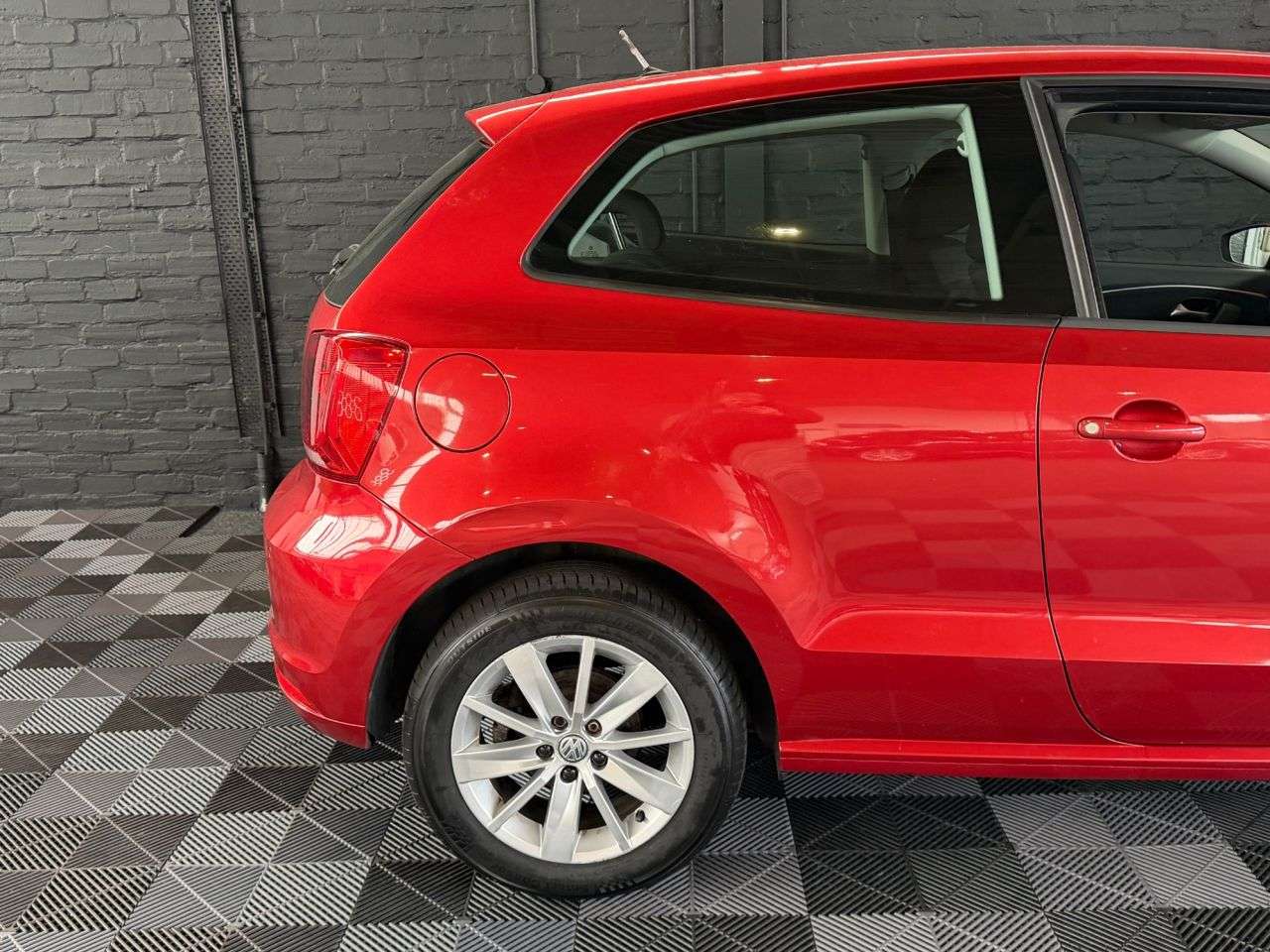 2015 VOLKSWAGEN POLO 2015 VOLKSWAGEN POLO