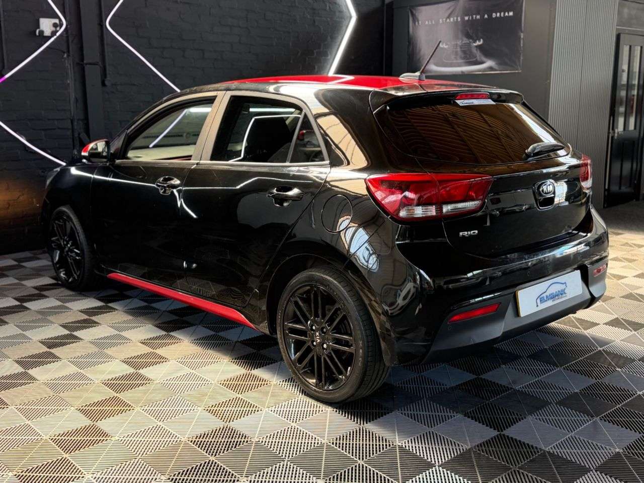 2017 KIA RIO 2017 KIA RIO