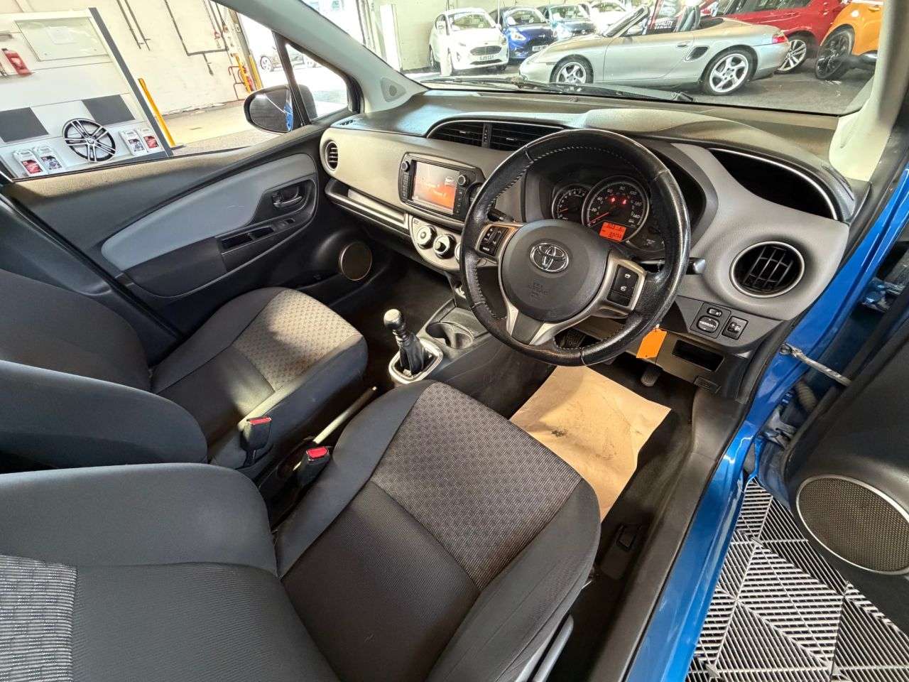 2015 TOYOTA YARIS 2015 TOYOTA YARIS