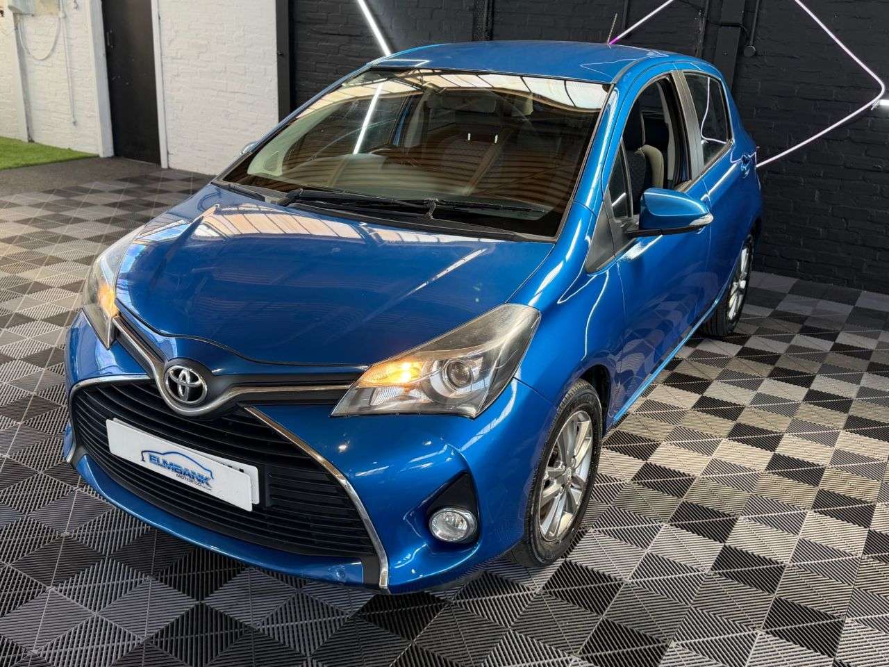 2015 TOYOTA YARIS 2015 TOYOTA YARIS