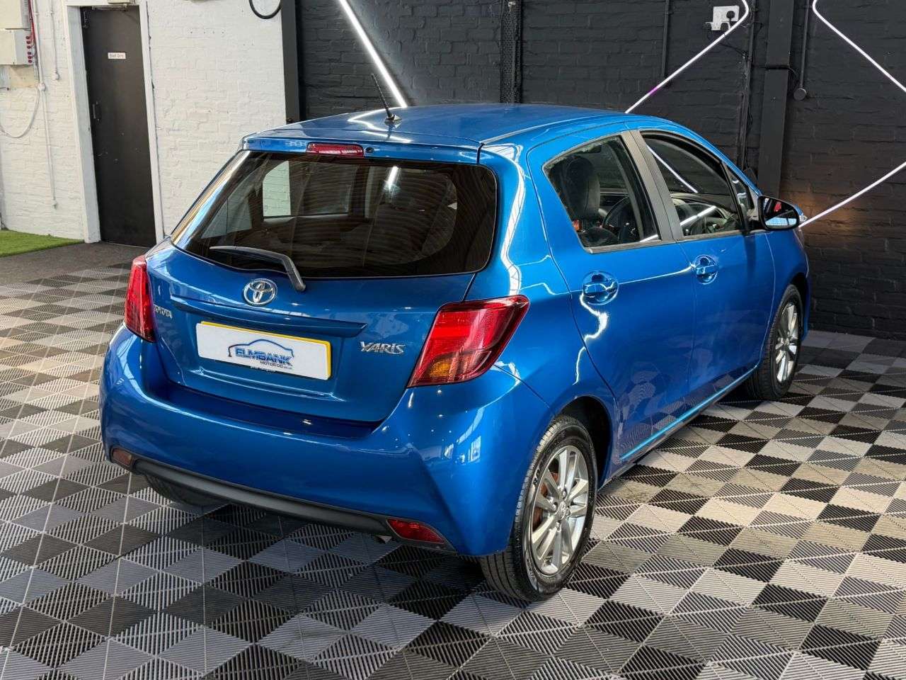 2015 TOYOTA YARIS 2015 TOYOTA YARIS