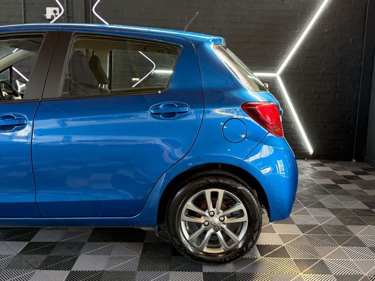 2015 TOYOTA YARIS 2015 TOYOTA YARIS