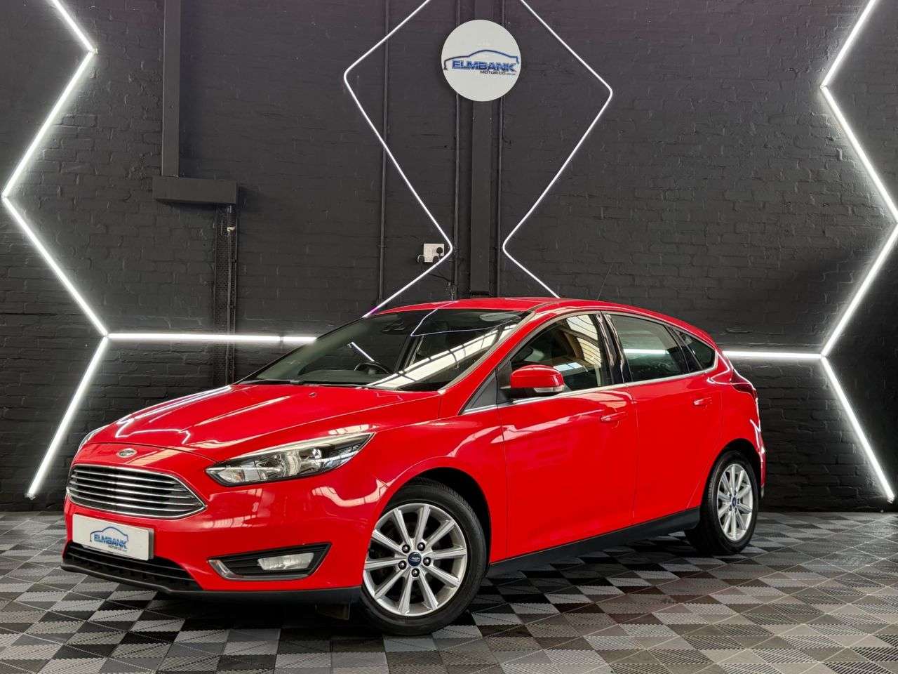 A 2014 FORD FOCUS 1.0T EcoBoost Titanium Hatchback 5dr Petrol Manual Euro 6 (s/s) (125 ps) LO A 2014 FORD FOCUS 1.0T EcoBoost Titanium Hatchback 5dr Petrol Manual Euro 6 (s/s) (125 ps) LO