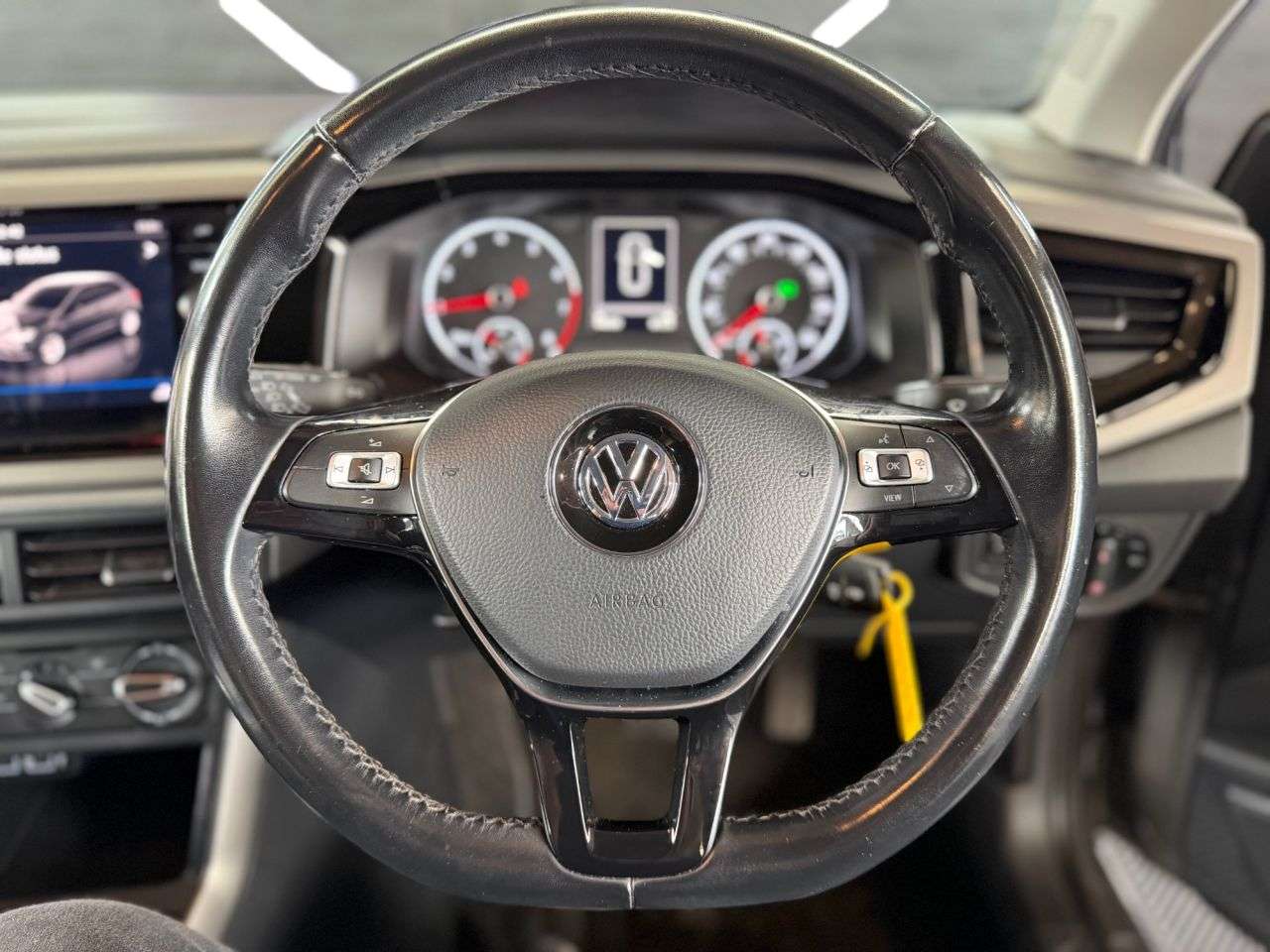 A 2019 VOLKSWAGEN POLO 1.0 TSI GPF SE Hatchback 5dr Petrol DSG Euro 6 (s/s) (95 ps) DSG AUTO GEARB A 2019 VOLKSWAGEN POLO 1.0 TSI GPF SE Hatchback 5dr Petrol DSG Euro 6 (s/s) (95 ps) DSG AUTO GEARB